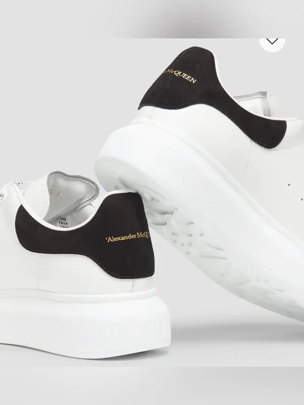 Alexander McQueen Leather Low-Top Sneakers White and Black - Image 2