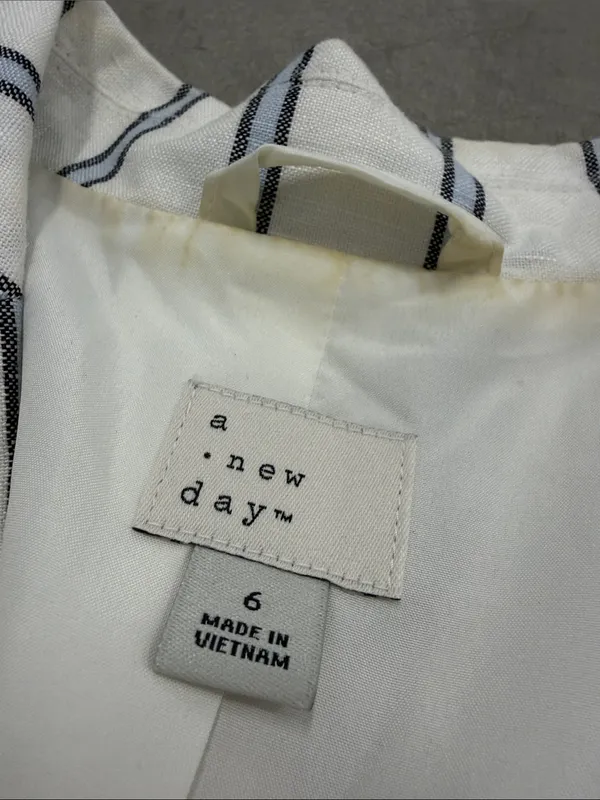 A New Day Blue & white White Linen Pinstripe Blazer - Image 4