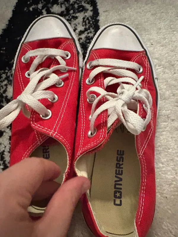 Red converse  - Image 4