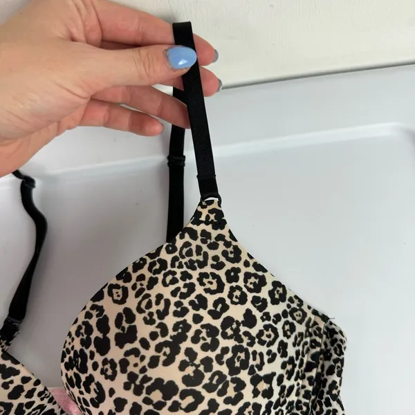 Victoria’s Secret Push Up Bra Sz 34C Leopard Print - Image 6