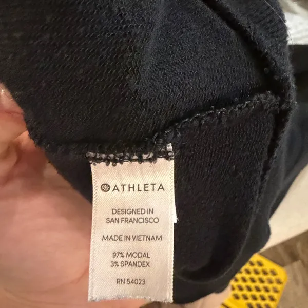 Athleta Sweatshirt‎ Pullover Black XL Asymmetrical Hem Athleisure Casual - Image 4