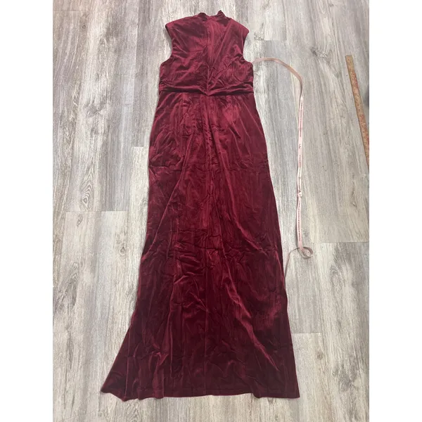Lulus Alluring Image Burgundy Ruched Velvet Mock Neck Maxi Dress Size XL‎ NWT - Image 4