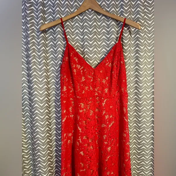 Lulus | One Wish Red Lace Midi Dress, size M - Image 5