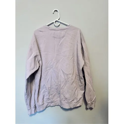 Comfort colors lavender Nike logo crew neck sweater size xl - Image 4