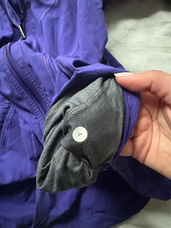 Lululemon Transition Jacket - Image 4