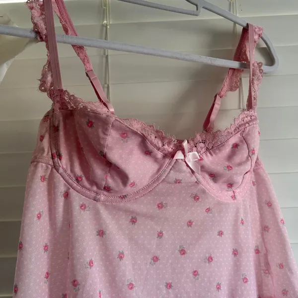 Edikted Pink polka dot Floral print Lace Underwire Babydoll Cami Top Size L - Image 3