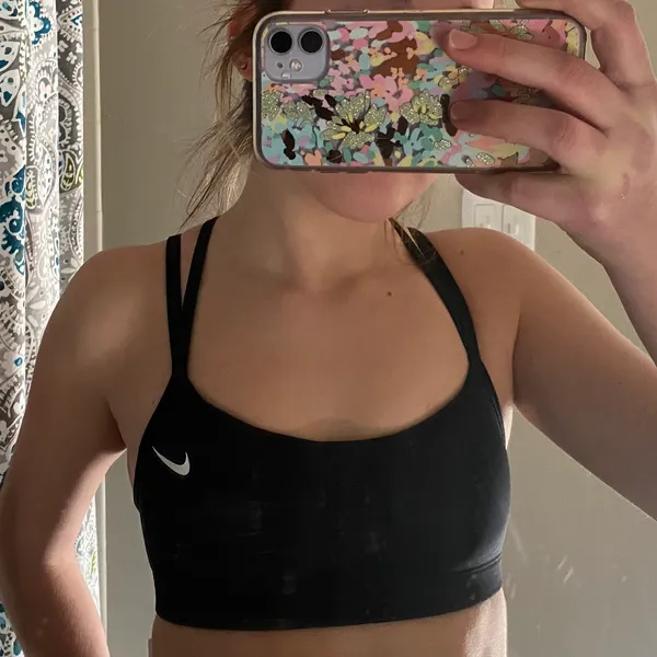 Nike Sports Bra - Image 4