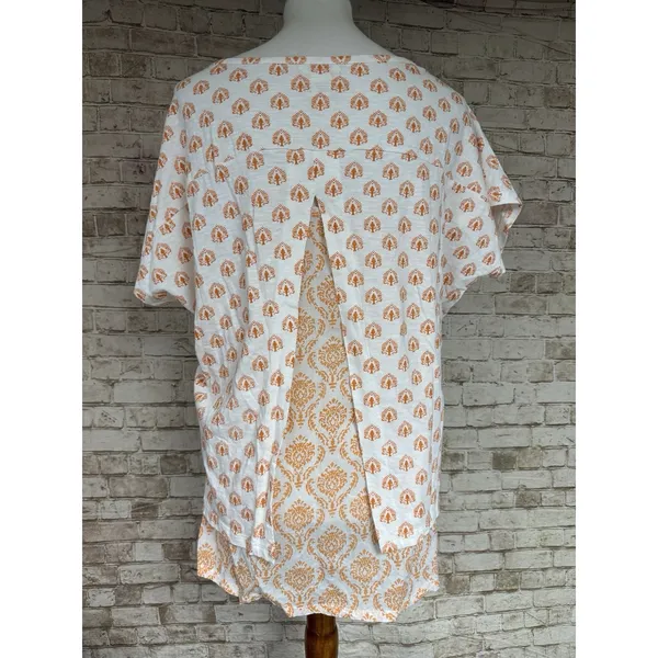 Sundance Women's Top Tree Pattern Split Back Short Sleeved T-Shirt Tank L - Image 4