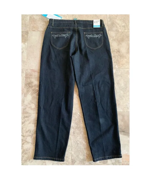 Embroidered dark wash jeans - Image 10