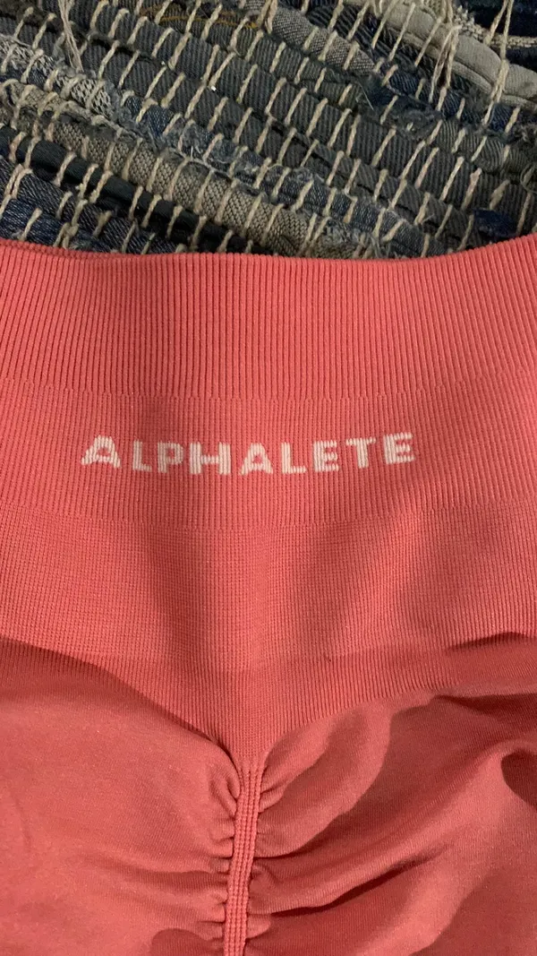 Alphalete Leggings  - Image 4