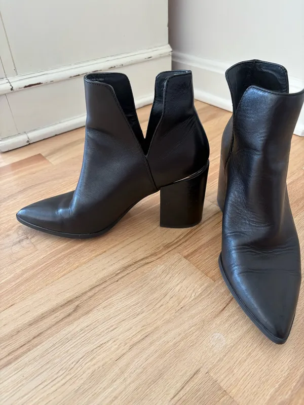 Steve Madden Black Leather Booties - Image 3