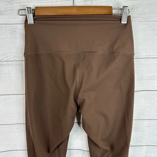 Everlane Womens size Medium Perform Ankle Leggings Brown - Image 5