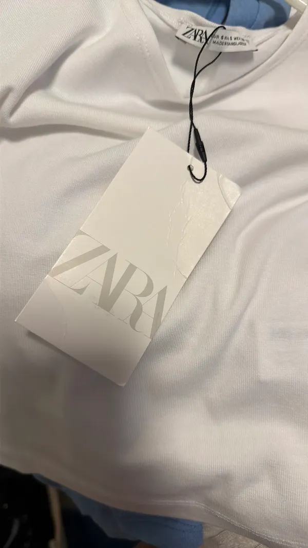 ZARA White Tee Cropped Short Sleeve - Image 4