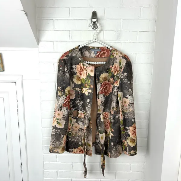 Kate & Mallory Faux Suede Floral Jacket Size M - Image 2
