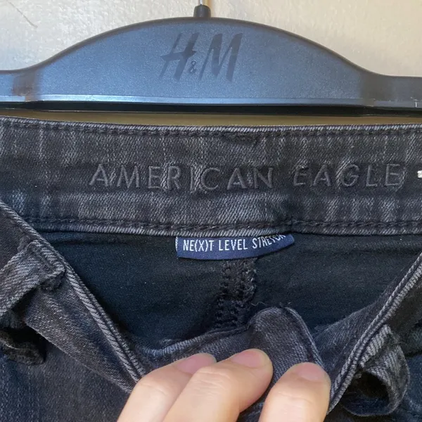 American Eagle super hi rise black distressed ripped skinny jeans - Image 4