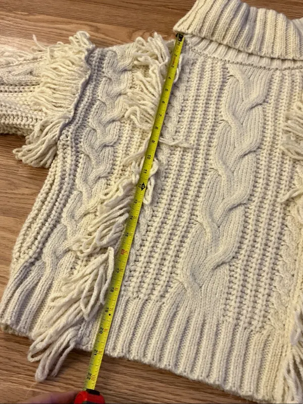 Forever 21 Cream Fringe Cable Turtleneck Sweater Size Small - Image 4