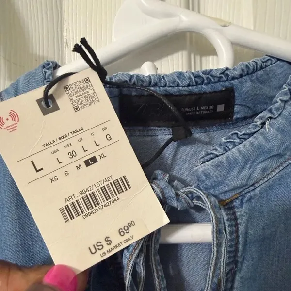 Zara Denim Blue Flowy Jeans Top(Size Large) - Image 8