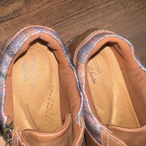 Clarks Brown Espadrilles with Patterned Accent - Image 3