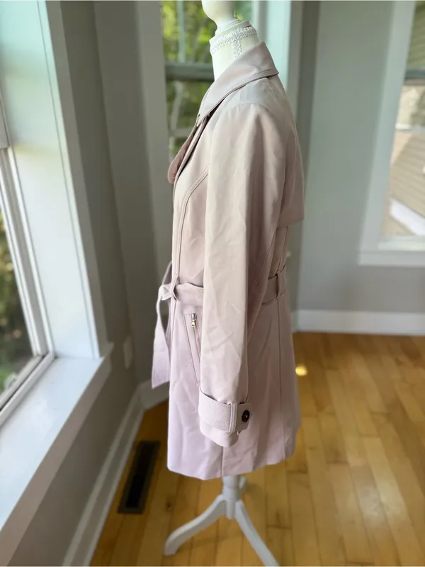 Express Light Pink Belted Trench Coat Size Medium - Image 2