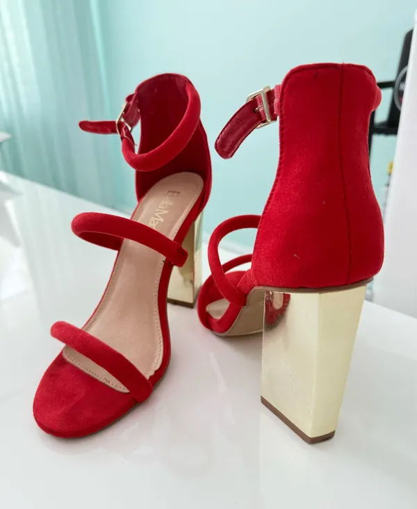 Bella Marie Red and Gold Heels - Image 2