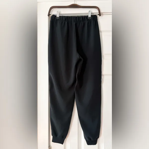 Babaton Aritzia Black Jogger Trousers Size XS EUC‎ Like New - Image 2