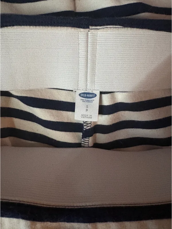 Old Navy Blue & White Striped Midi Skirt - Image 3