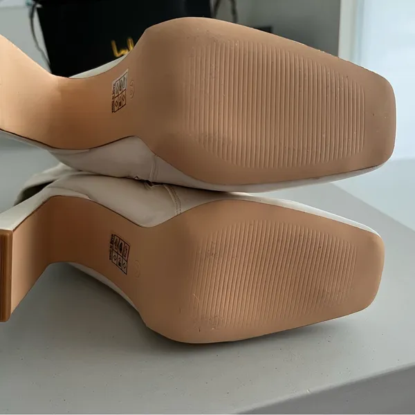 Lulu’s Boots - Image 2