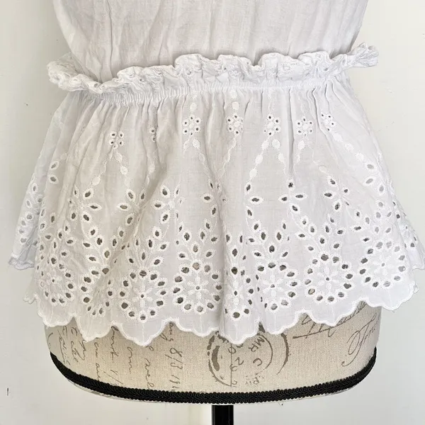 Zara Basic Denim Top Tank XS White Crochet Eyelet Bohemian Boho Chic Cottage - Image 5