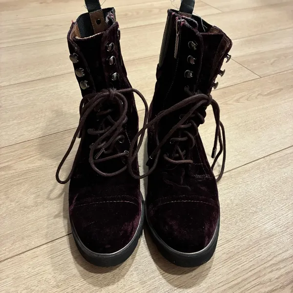 Donald Pliner Women’s Carmen Velvet Combat Boots Burgundy Red Size 6.5 - Image 4