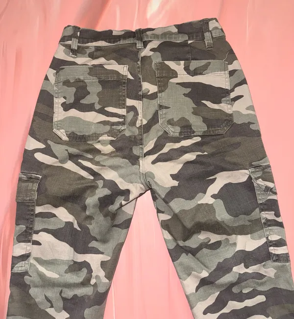 J.Crew Camo Pants - Image 6