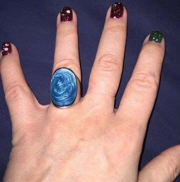 2 rings: 1 White Swirl & 1 Teal Iridescent Swirl Ring size 7.5 - Image 3
