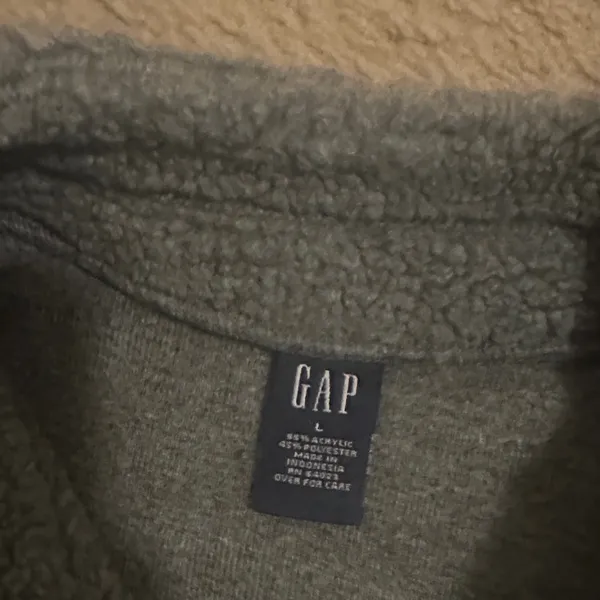 Cozy Gray  Gap Jacket size L - Image 2