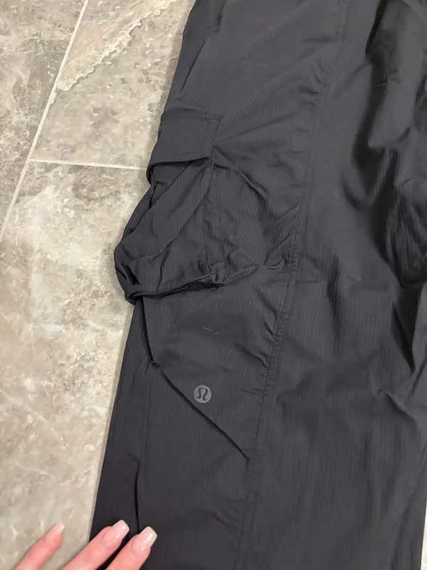 Lululemon Dance Studio Joggers - Image 4