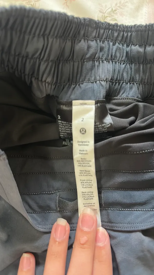 Lululemon Gray Hotty Hot HR Skirt - Image 3
