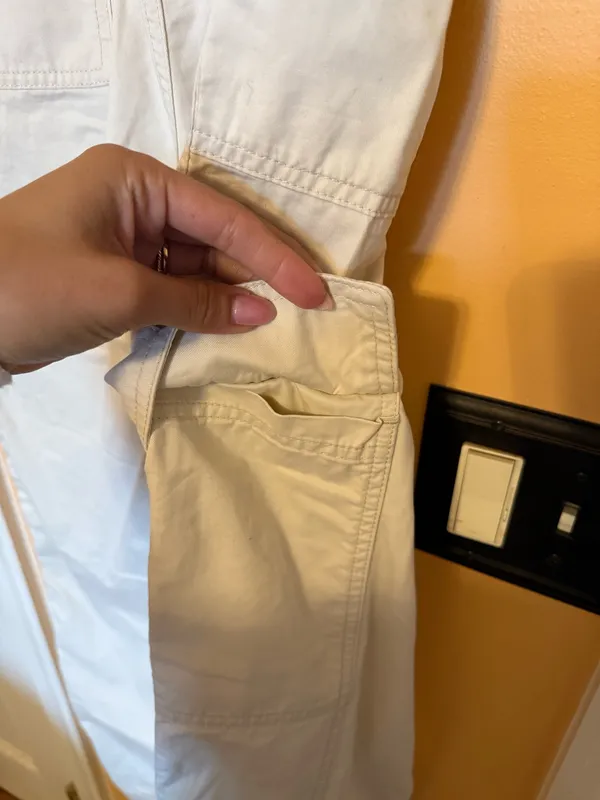 Abercrombie High-Rise Cargo Relaxed Pants - Image 5