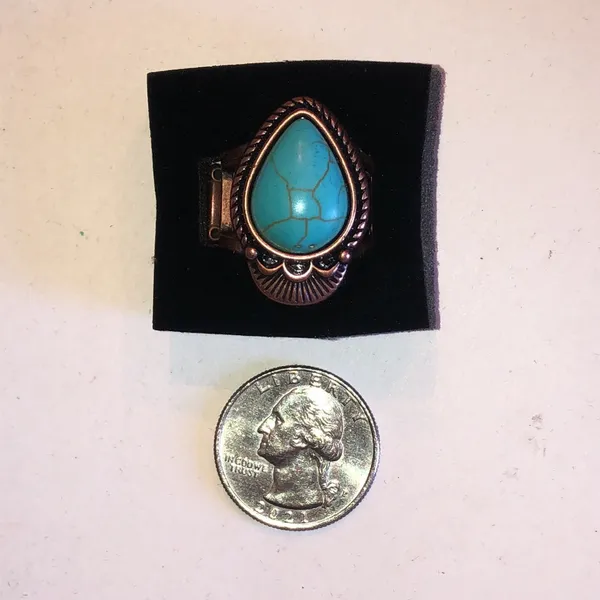 Faux Turquoise Teardrop Ring in Antique Copper Tone - Image 3