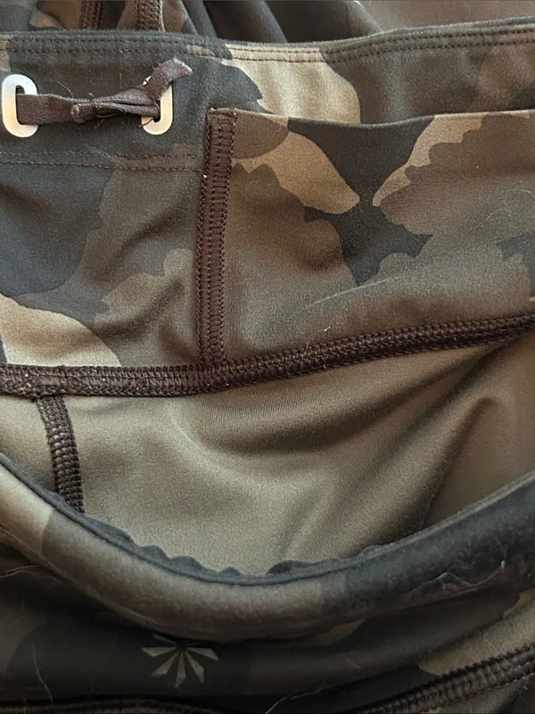 Athleta run free side pocket camo leggings - Image 5