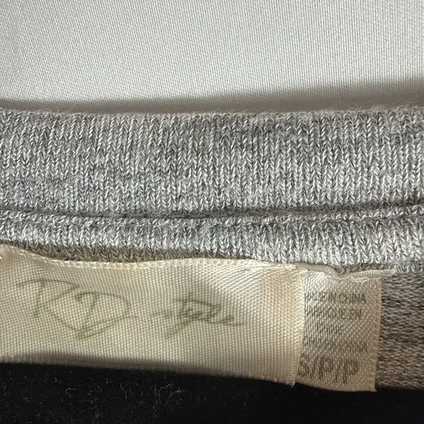 RD Style Maternity T Shirt Women's Small Grey Open Back 3/4 Sleeves - Image 2
