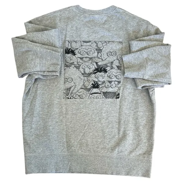 Uniqlo Kaws Sesame Street Gray Logo Sweatshirt Adult Size Medium - Image 2