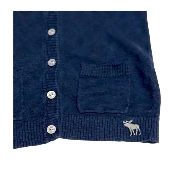 Abercrombie and Fitch Navy Blue Long Sleeve Sweater Size Small - Image 3