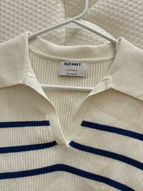 Old Navy Tank Top - Image 2