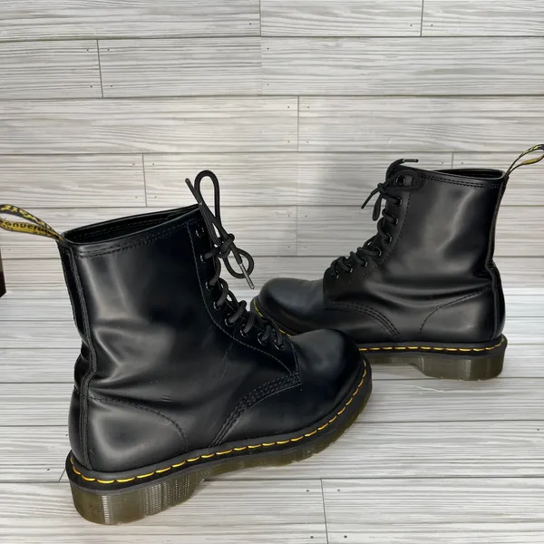 Dr. Martens Women's 1460 Smooth Leather Lace Up‎ Combat Boots in Black Size 8 - Image 4