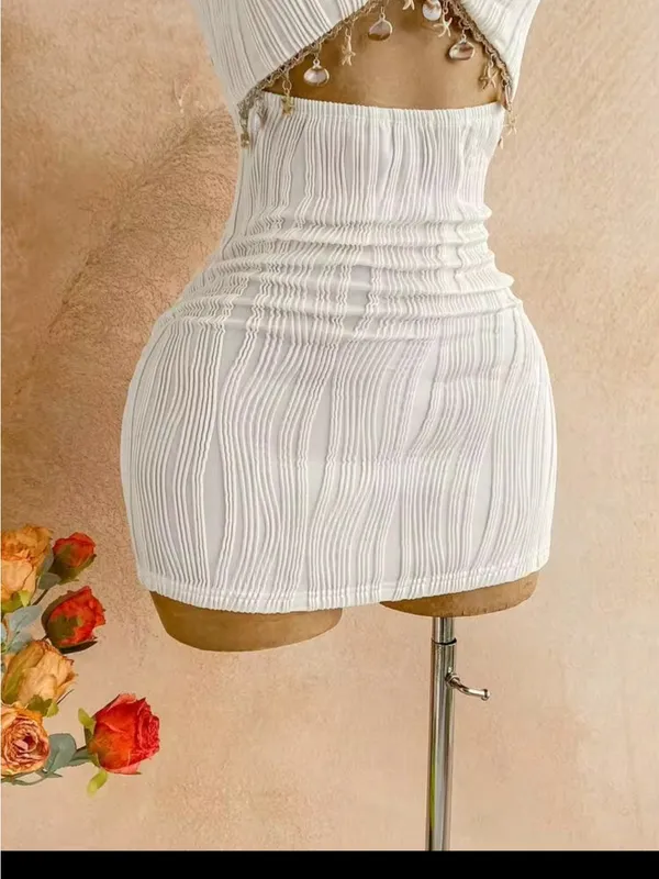 SHEIN White Cutout Halter Mini Dress with Star Charm size medium - Image 5
