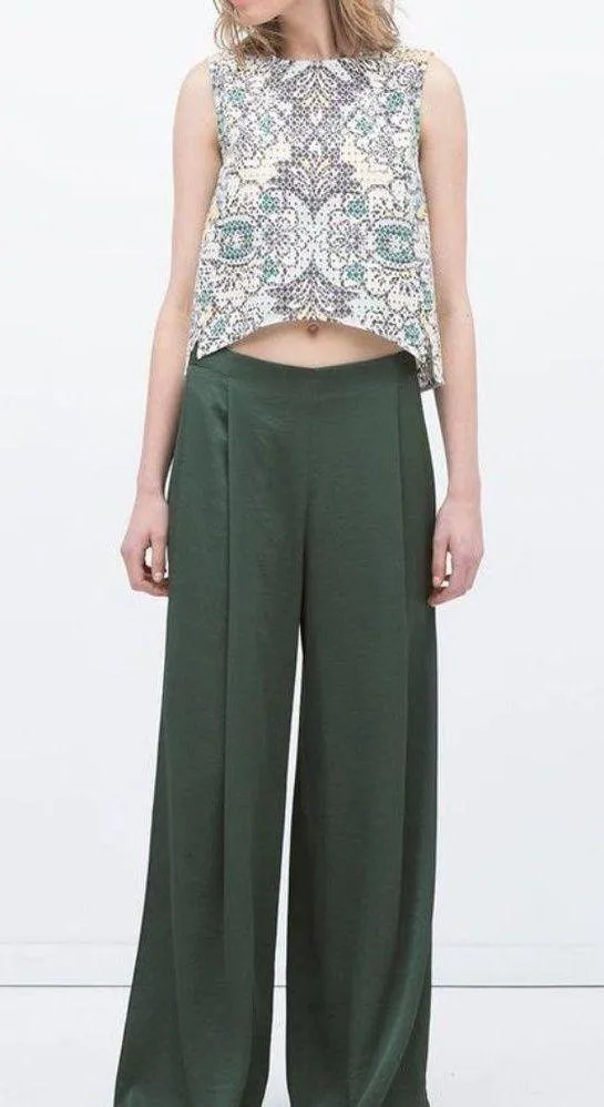 Perforated Tank Floral Laser-Cut Cut-Outs Cutouts Sleeveless Blouse Top M - Image 4