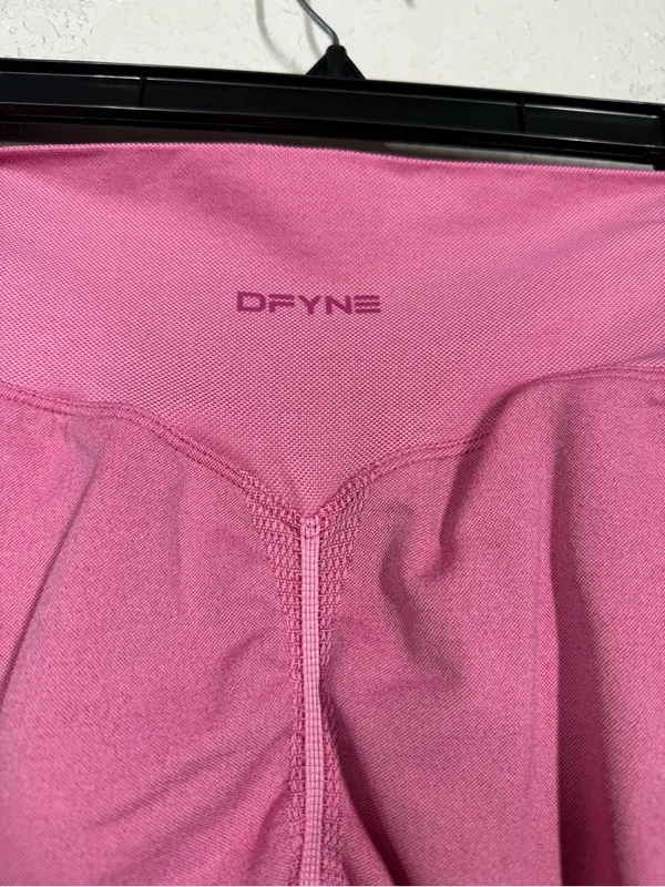 DFYNE Ignite Leggings Size Medium - Image 4