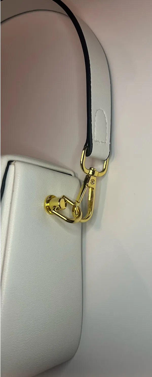 C bag White - Image 3