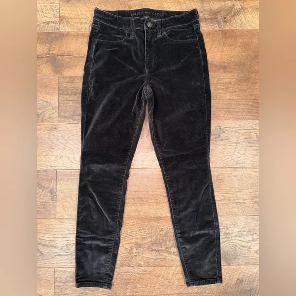 American Eagle Women’s Hi-Rise Black Corduroy Jeggings Pants – Size 6S - Image 2