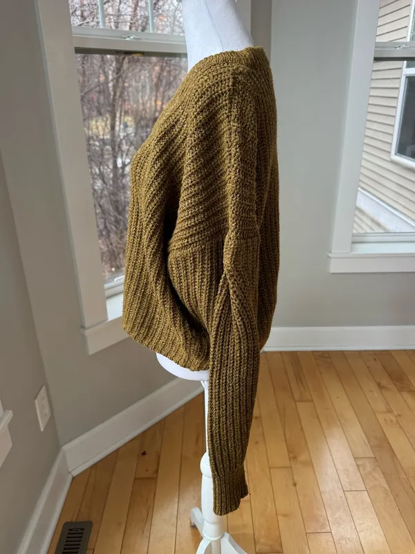 Madewell Gold Yellow Pleat Sleeve Pullover V Neck 90s Style Sweater Sz Medium - Image 5