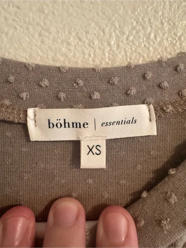 Bohme Essentials Taupe Puff-Sleeve Dot Tee - Image 2