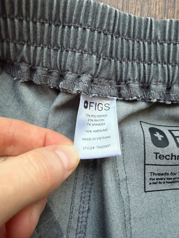 FIGS Women’s Graphite Yola Scrub Pants - Size XS Petite - Image 4